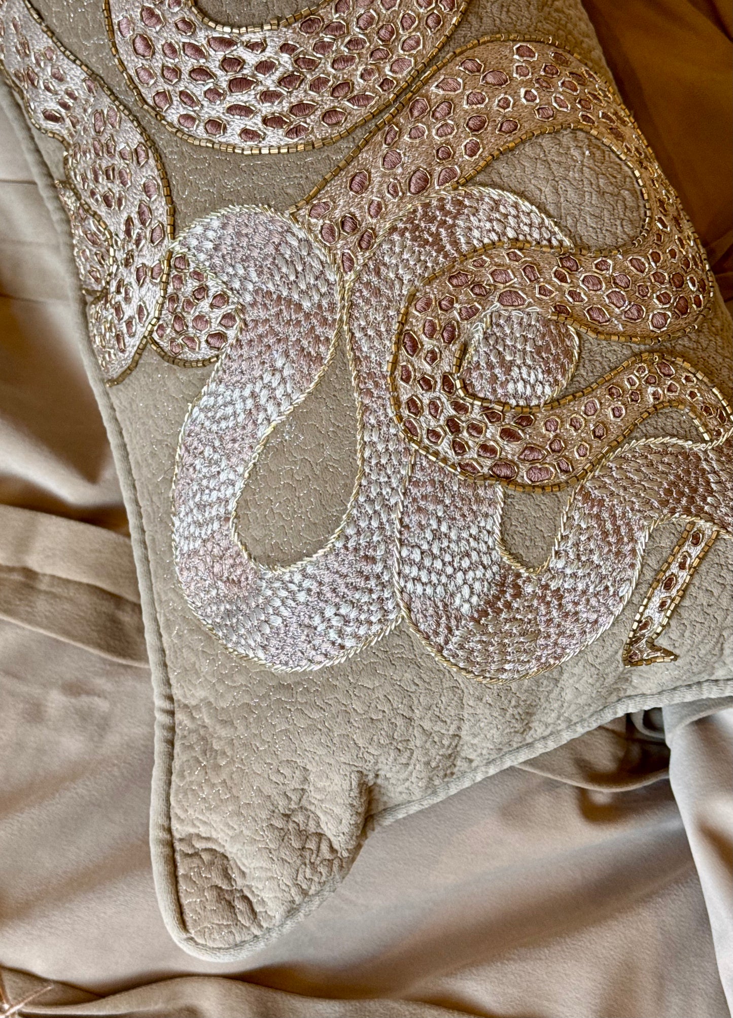 The Gold Serpentine Lumbar (With Insert)