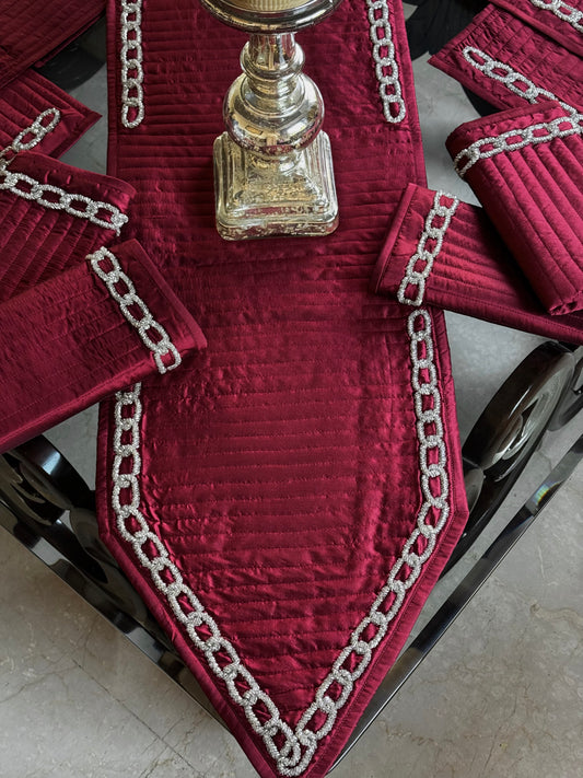 The Dripping Maroon Table Linen Set