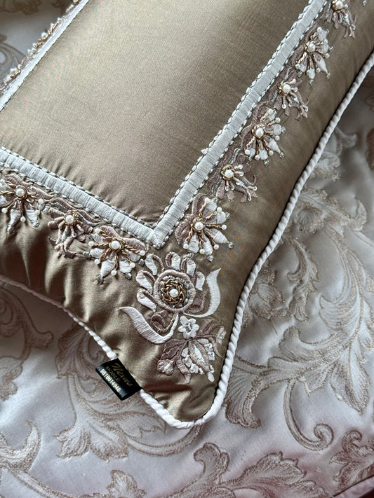 The Regent Crest Lumbar (With Insert)