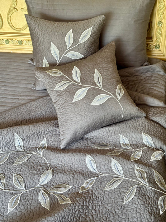 The Cotton Grey Leaf Bedding Set
