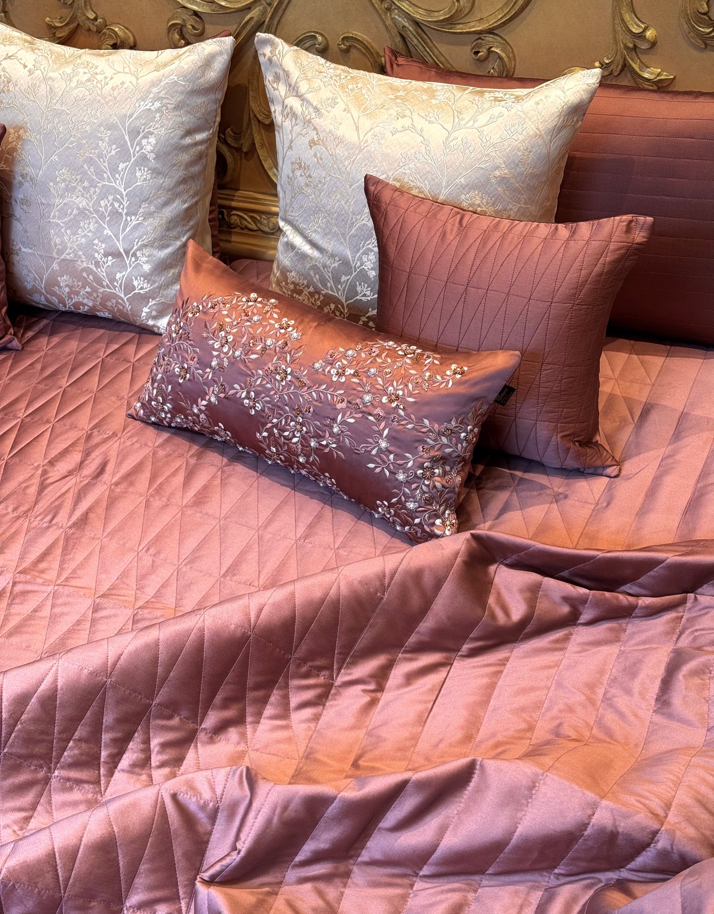 The Rosé Heirloom Bedding Set