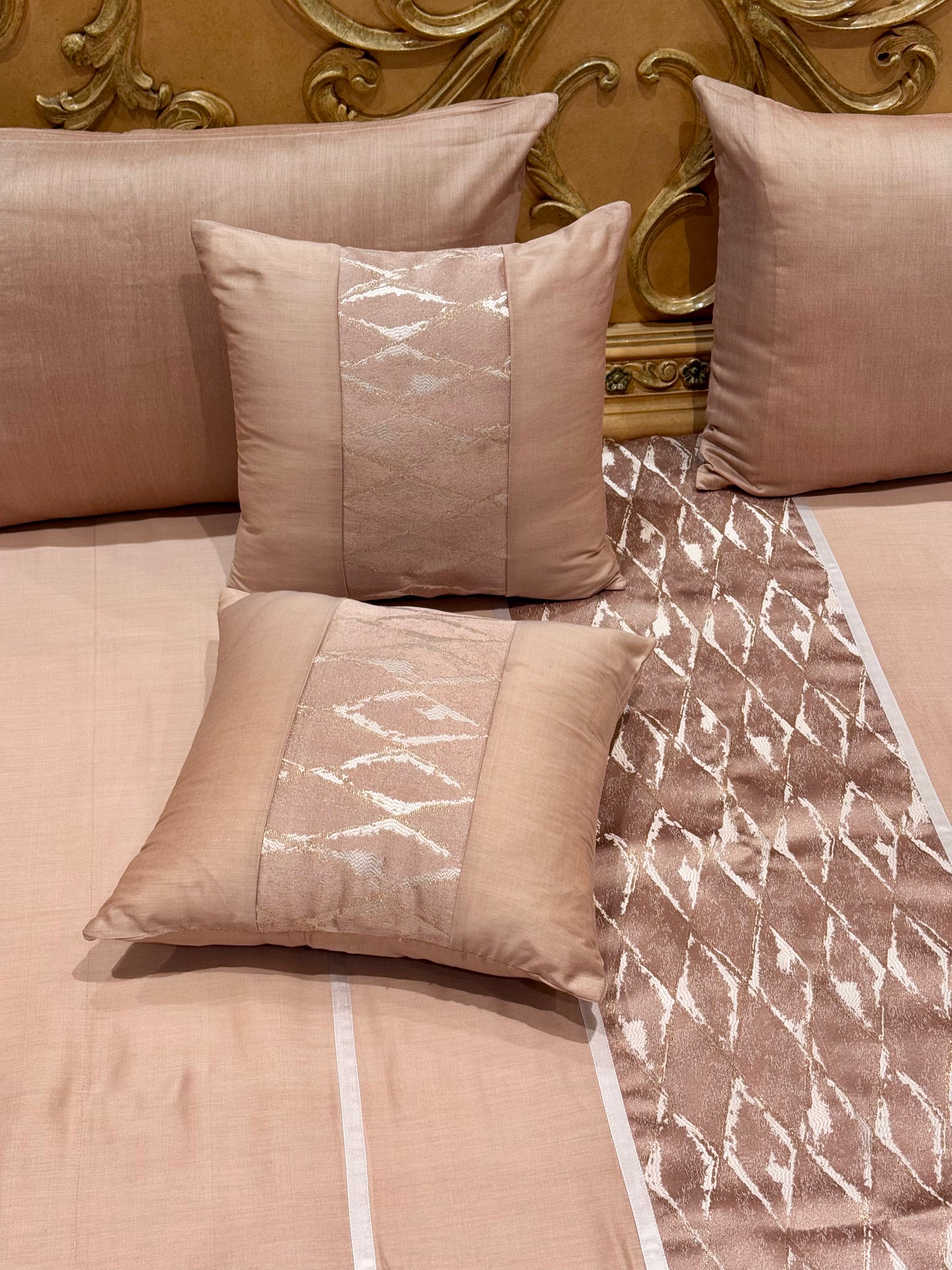 PINK DIAMOND BEDSPREAD