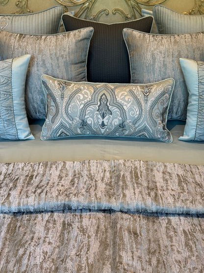 The Azure Palazzo Quilt Set
