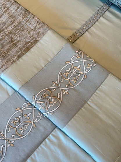The Azure Palazzo Quilt Set