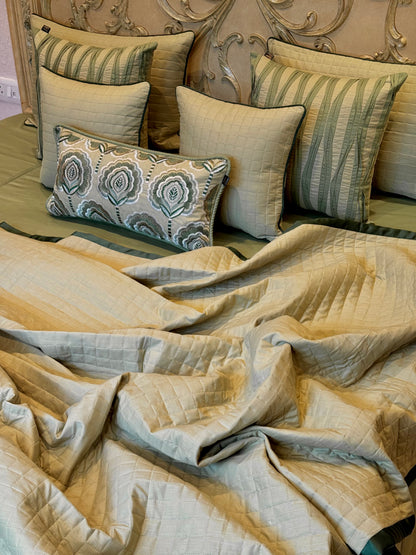 The Green Hour Bedding Set