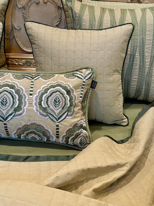 The Green Hour Bedding Set