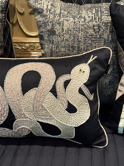 The Black Serpent Set