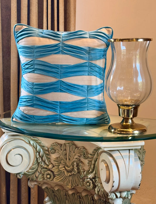 THE QUIRKY BLUE CUSHION