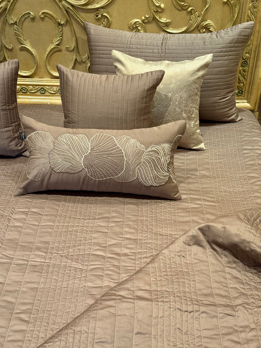 The Soft Brown Ocean Bedding Set