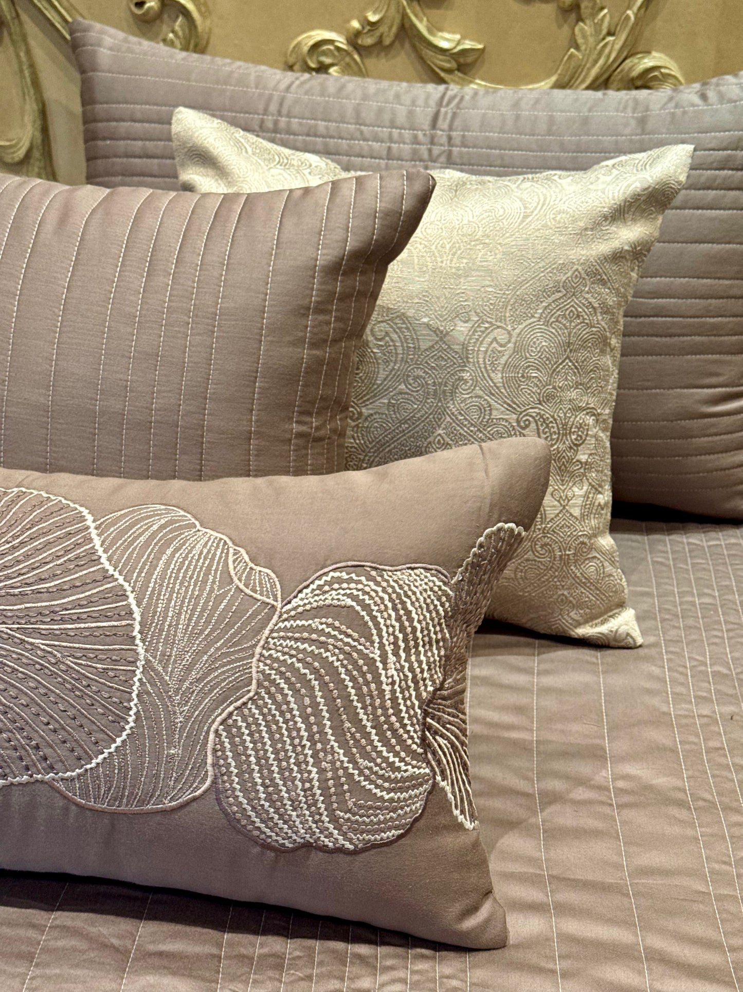 The Soft Brown Ocean Bedding Set