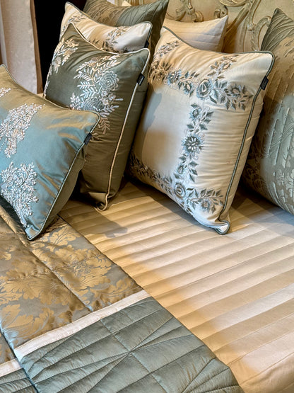 The Sage Merlot Quilt Set