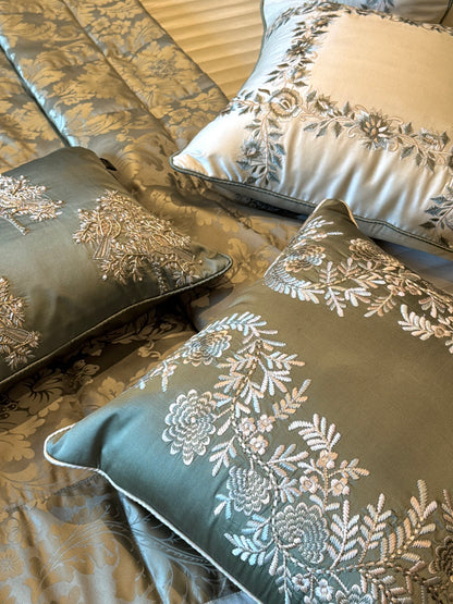The Sage Merlot Quilt Set