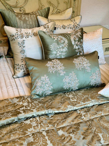 The Sage Merlot Quilt Set