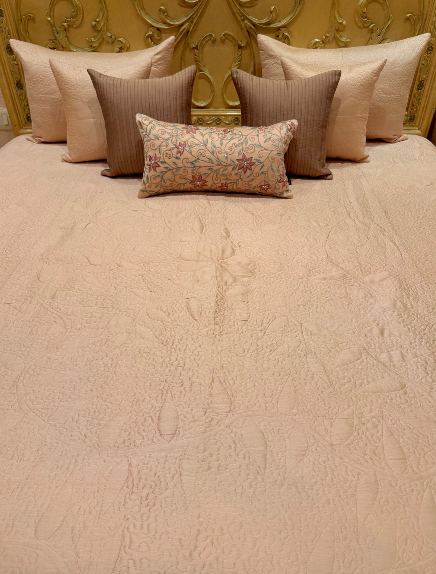 The  Peach Garden Bedding Set