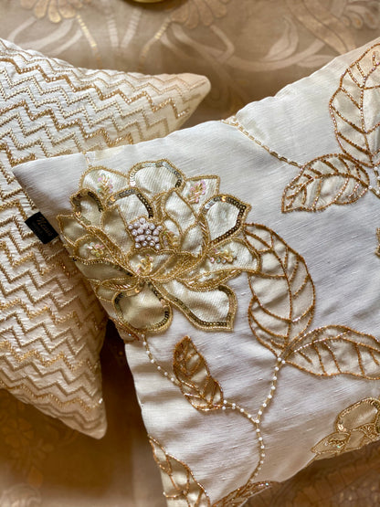 THE ASTER CUSHION COVER