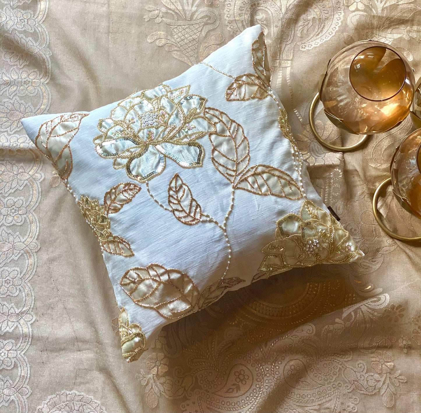 THE ASTER CUSHION COVER