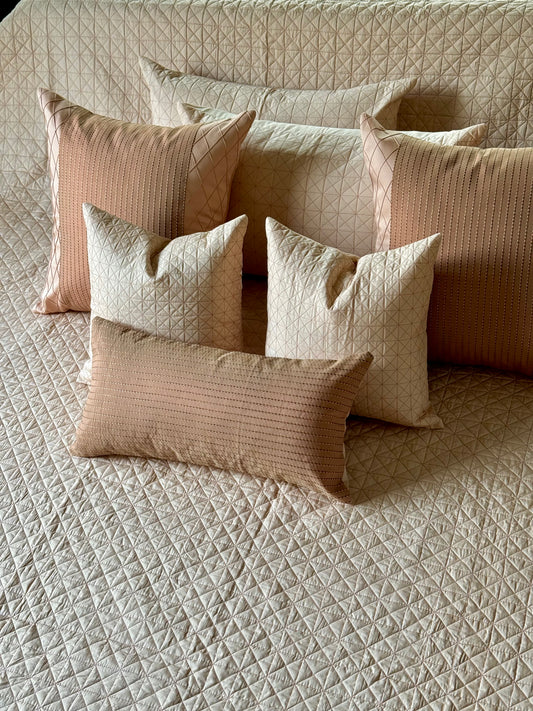 The Peach Linear Bedding Set