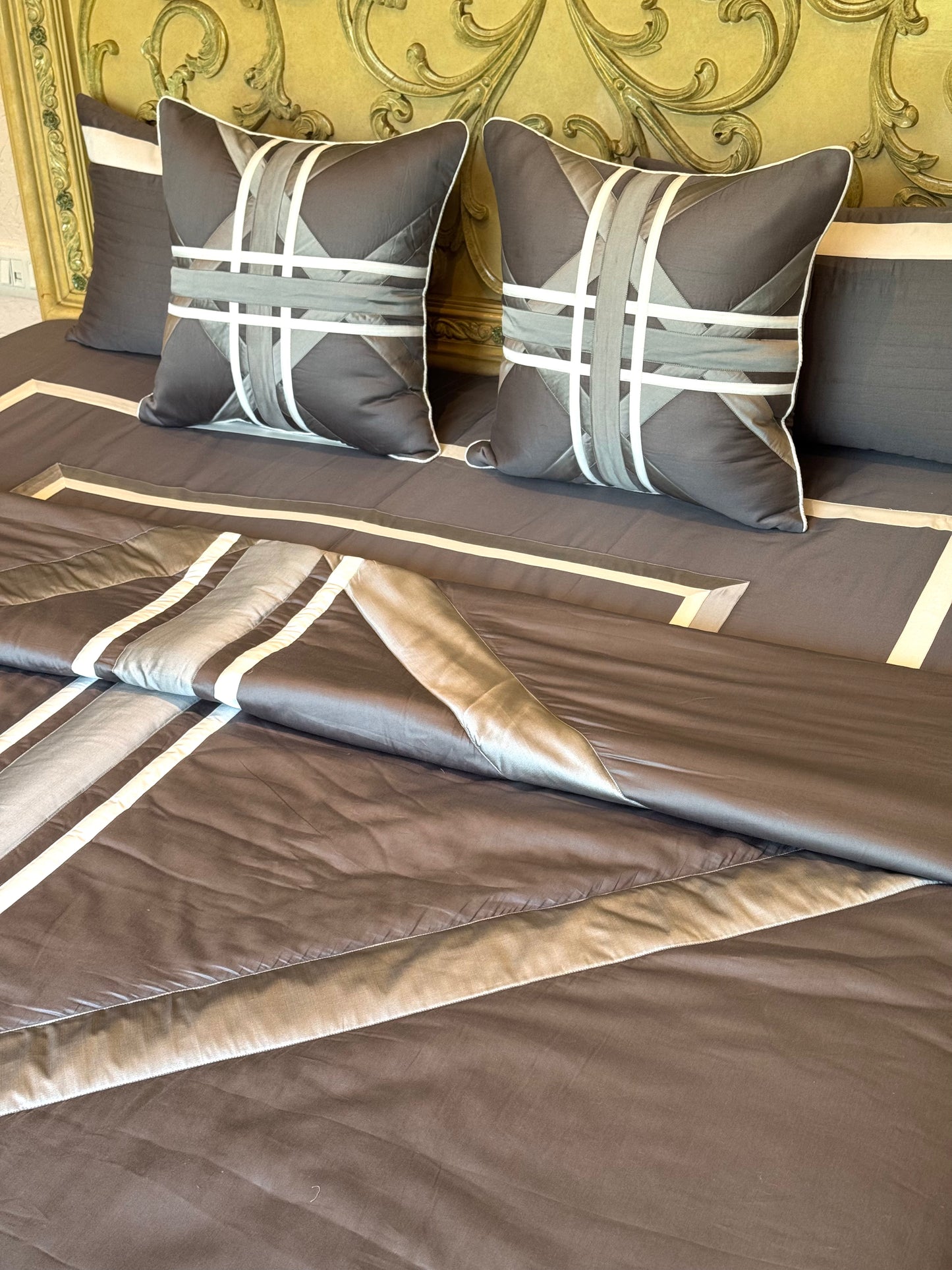 The Grey Nexus Quilt