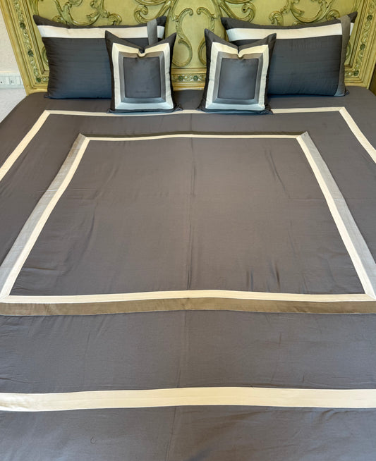 The Grey Grid Bedsheet
