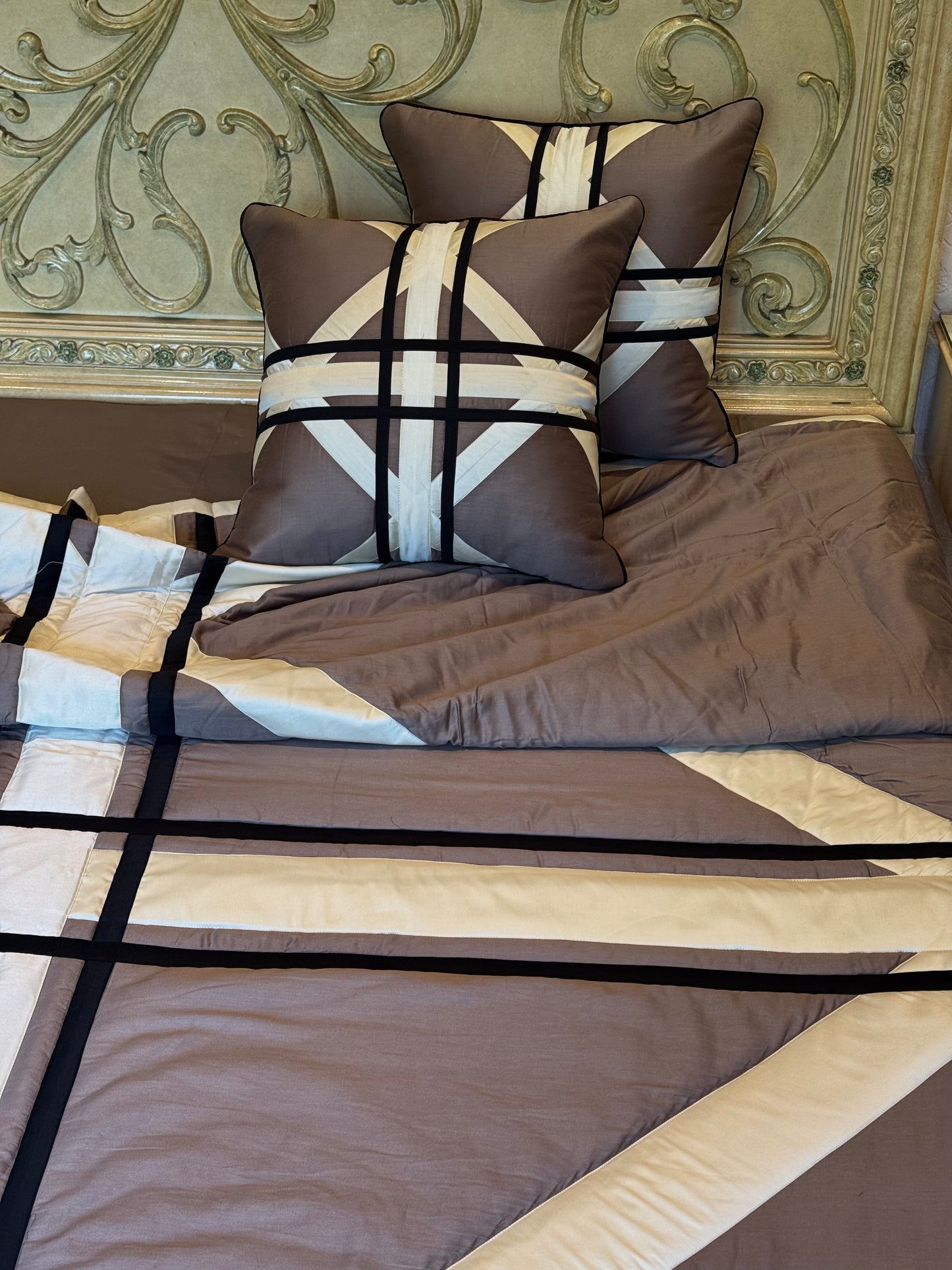 The Brown Nexus Quilt