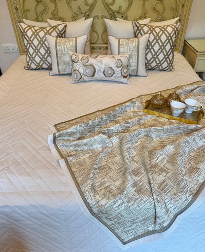 The Linen Mosaic Bedding Set