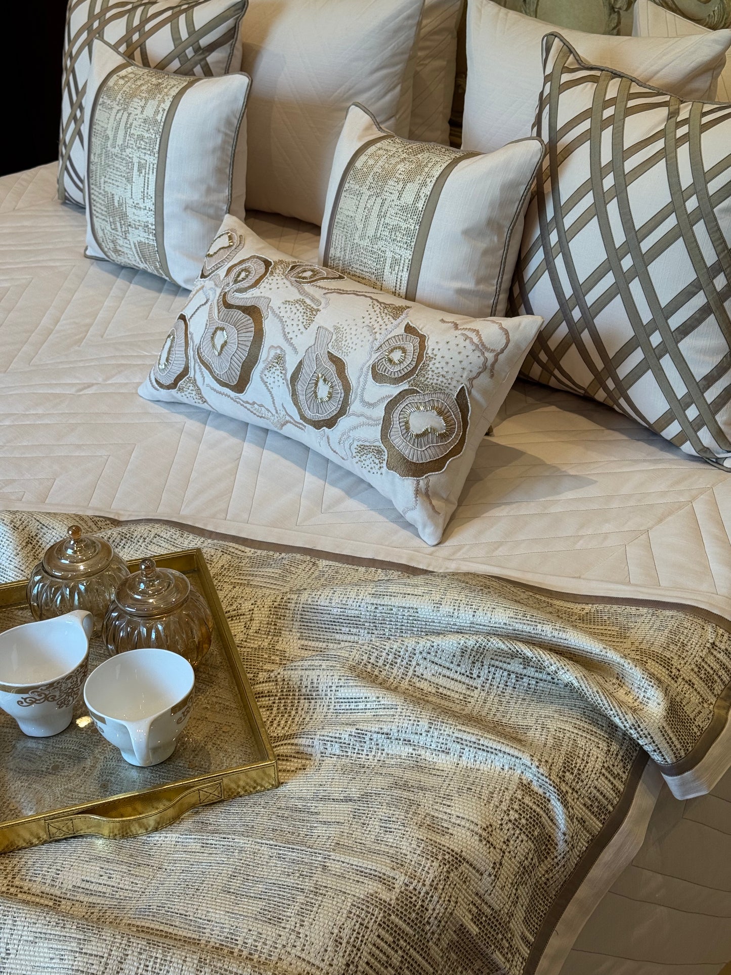 The Linen Mosaic Bedding Set