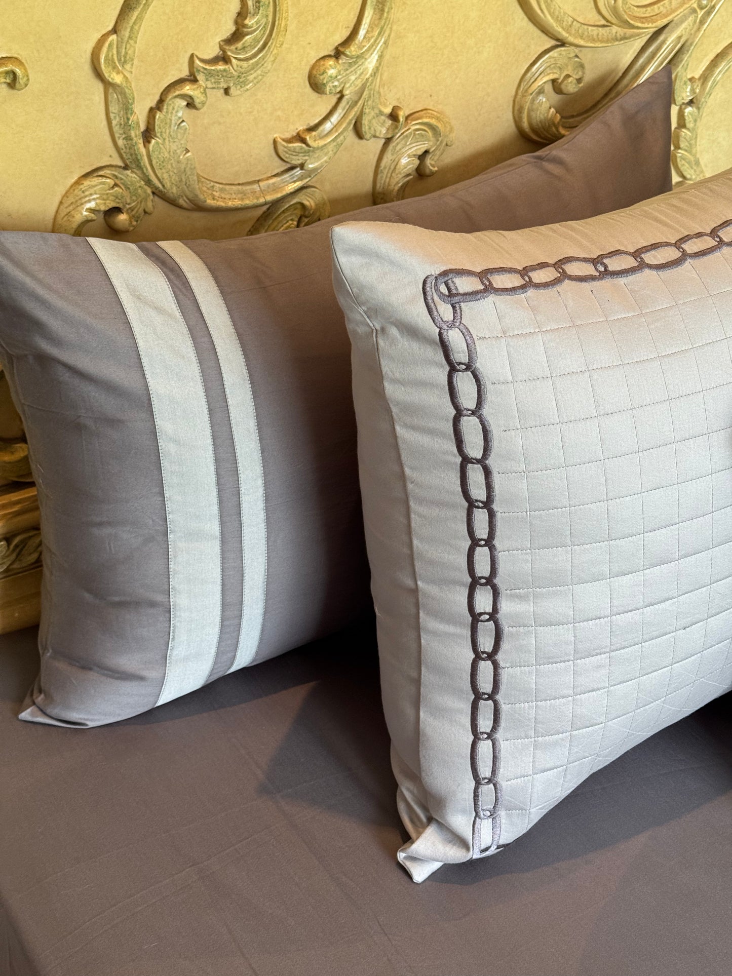 The Grey Ashford Quilt Set