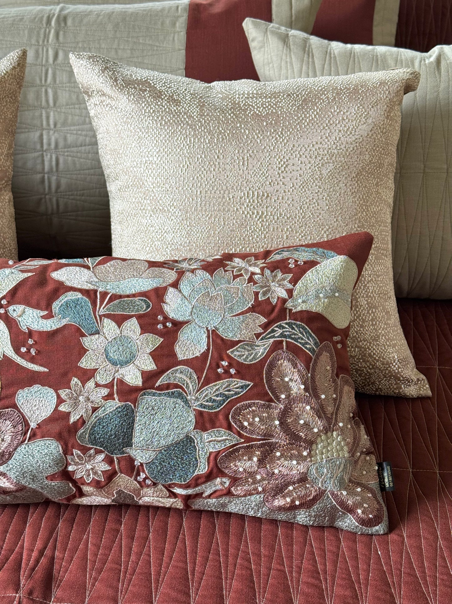 The Rust & Beige Flora Bedding Set