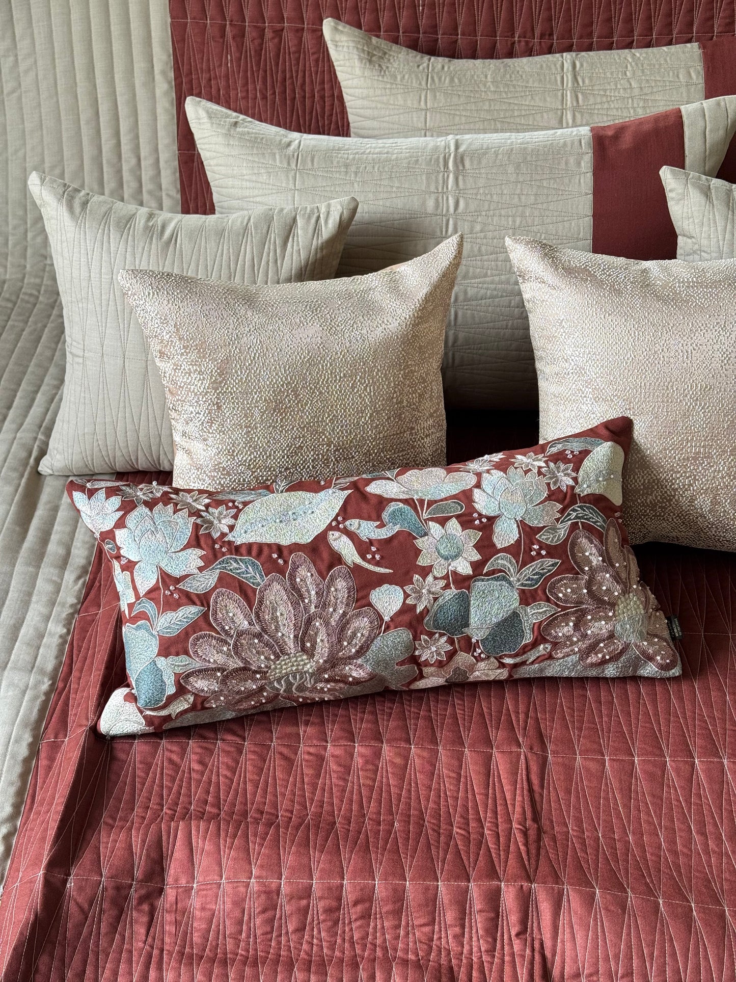 The Rust & Beige Flora Bedding Set