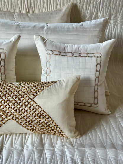 The Ivory Star Bedding Set