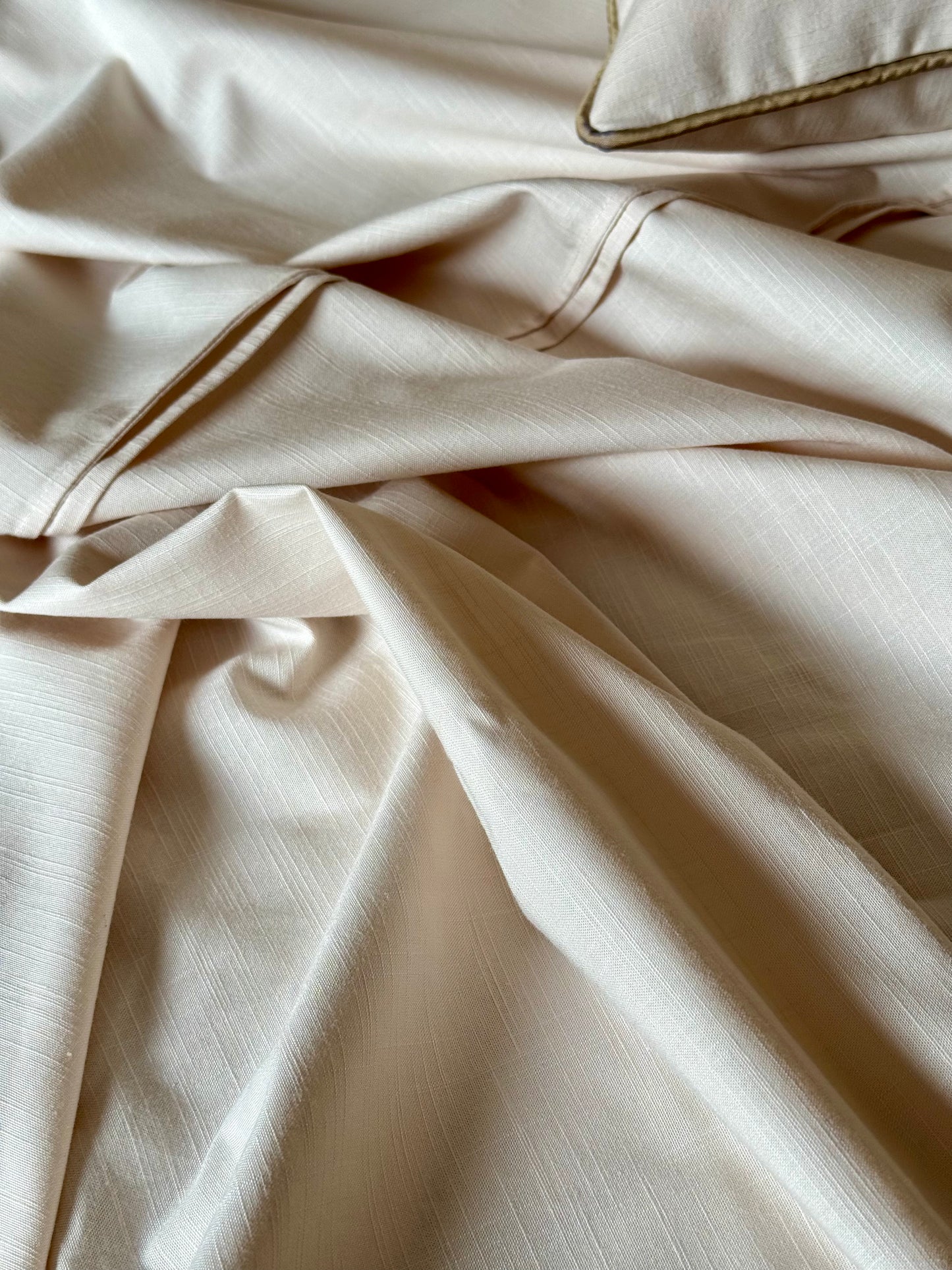 The Hermes Linen Bedsheet