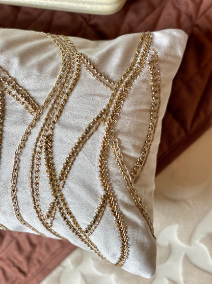 THE BEIGE MAZE SPINE (WITH INSERT)