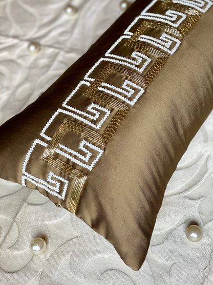 THE GOLD GREEK SPINE (WITH INSERT)