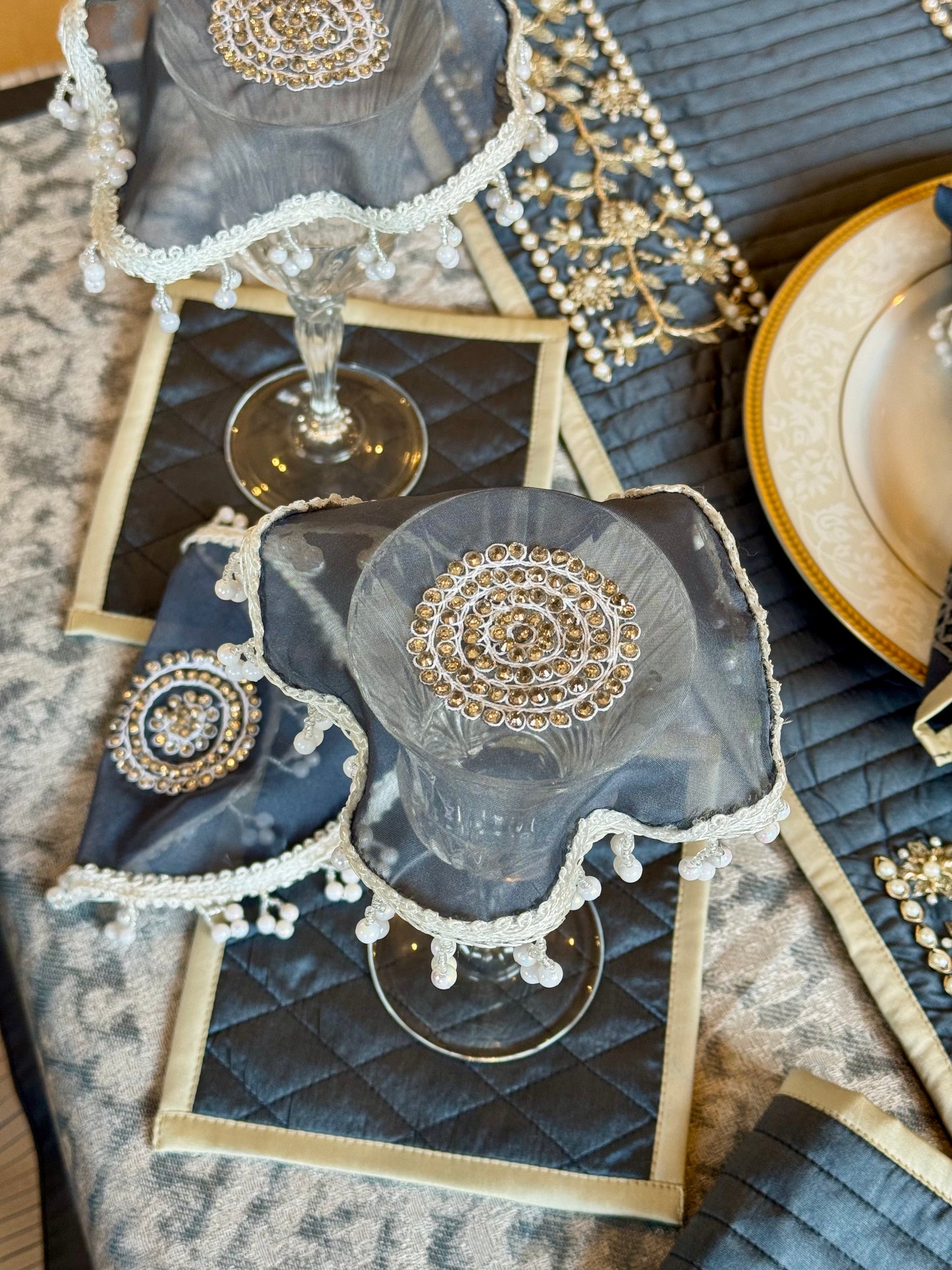 The Deep Blue Regal Weave Table Linen Set
