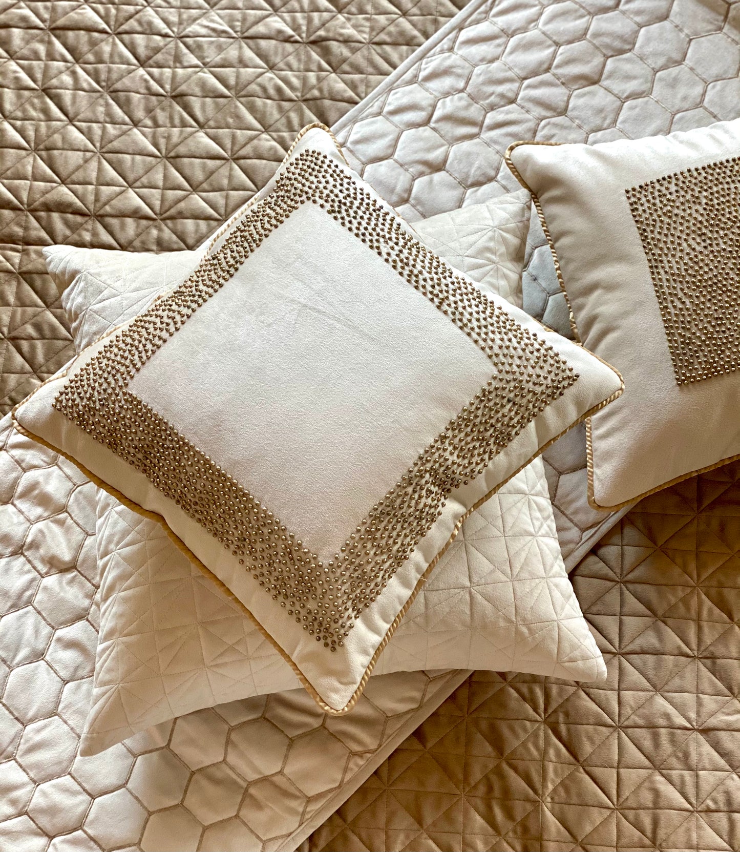 THE CREAM BEAD CUSHION COVER
