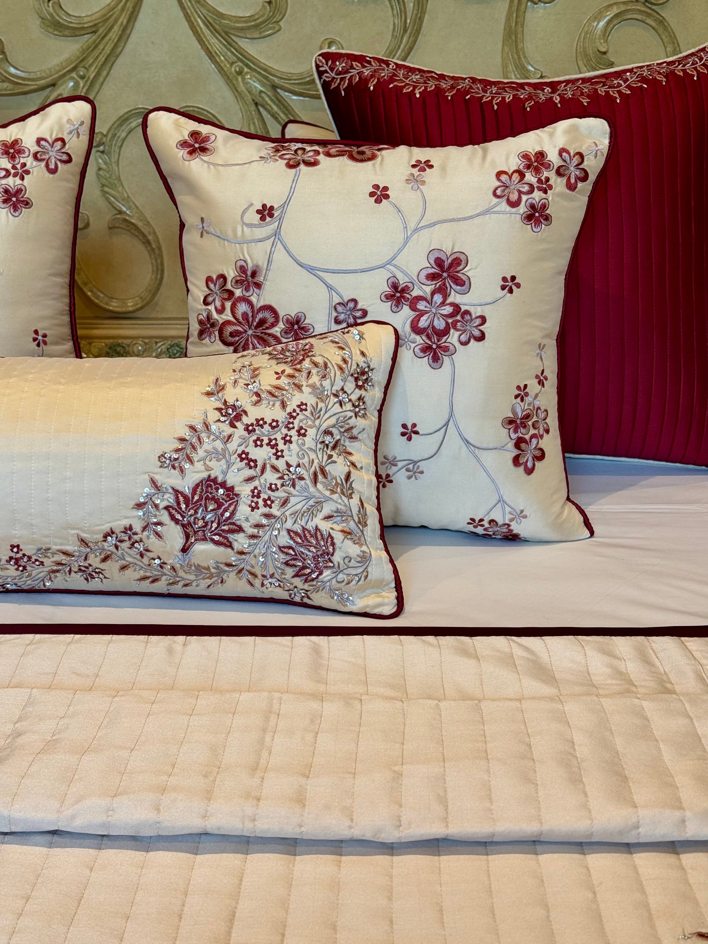 The Crimson Garden Bedding Set