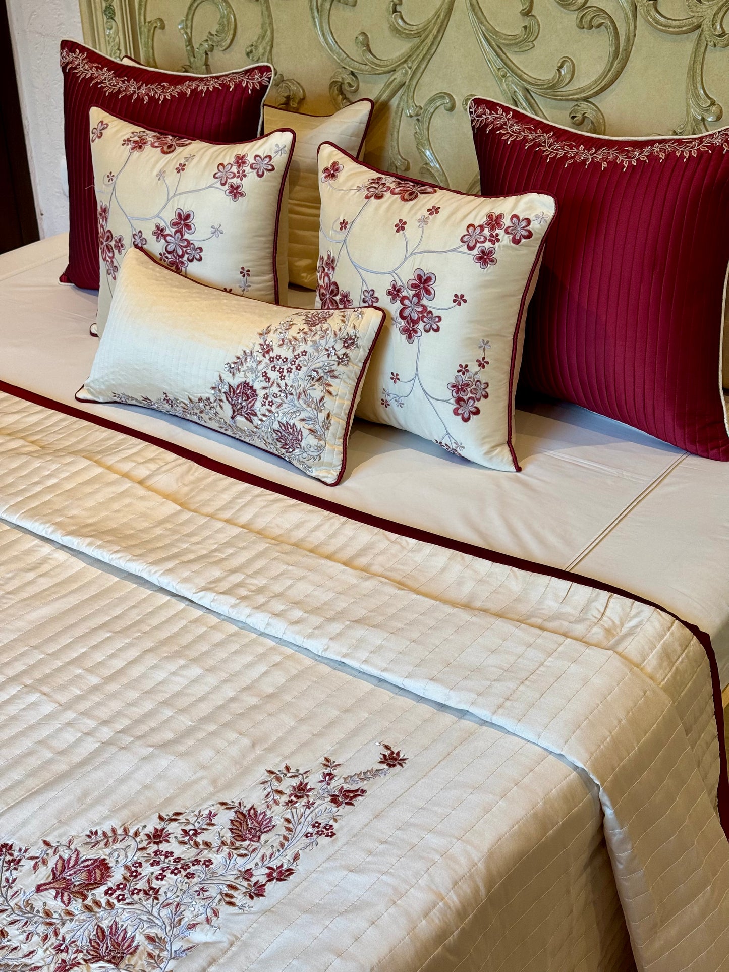 The Crimson Garden Bedding Set