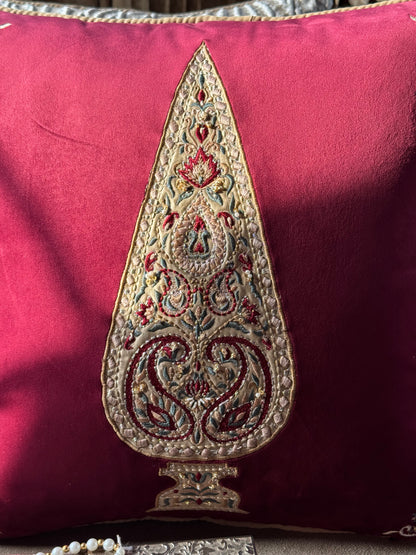 The Regal Paisley Cushion Cover