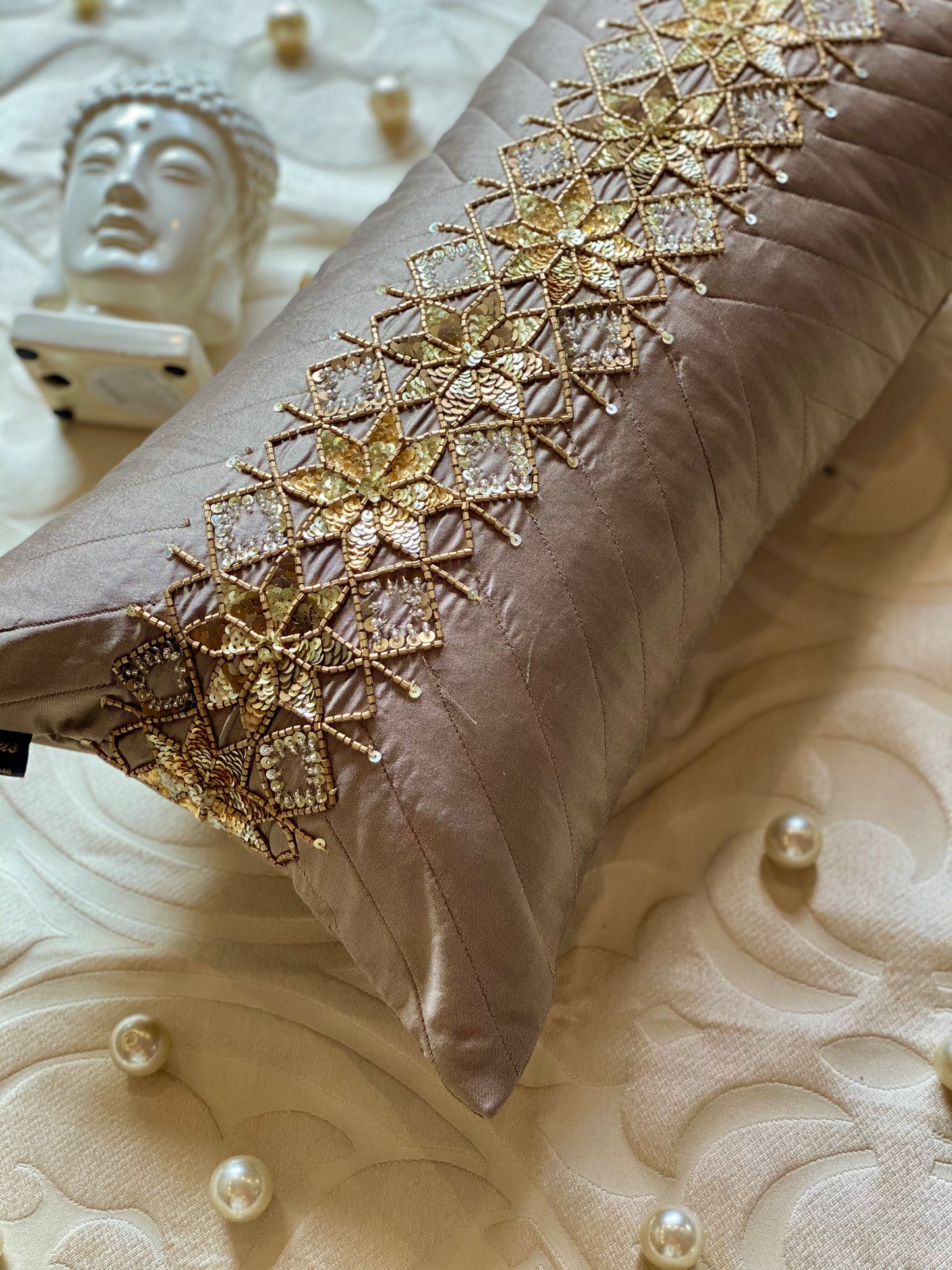 THE BROWN SPLENDOUR SPINE (WITH INSERT)