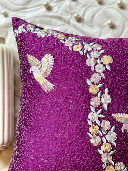 THE WINE HUMMINGBIRD CUSHION COVER