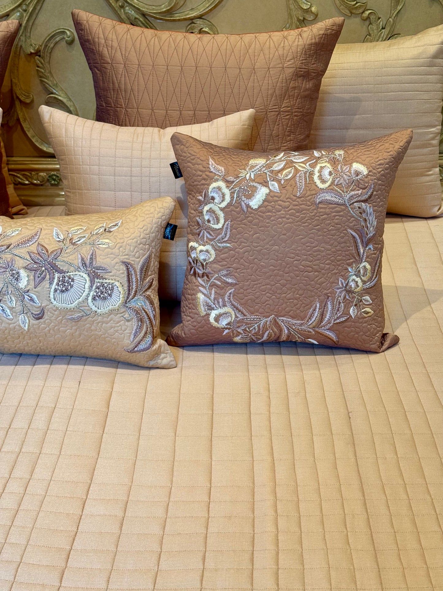 The Elysia Bedding Set