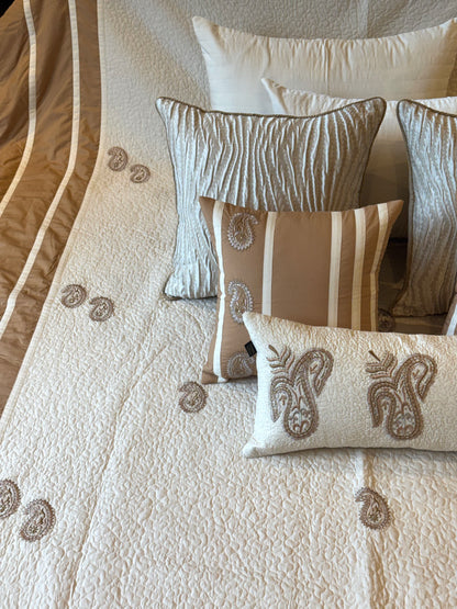The Beige Paisley Bedding Set