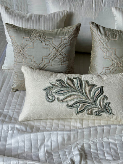 The White & Green Cotton Bedding Set