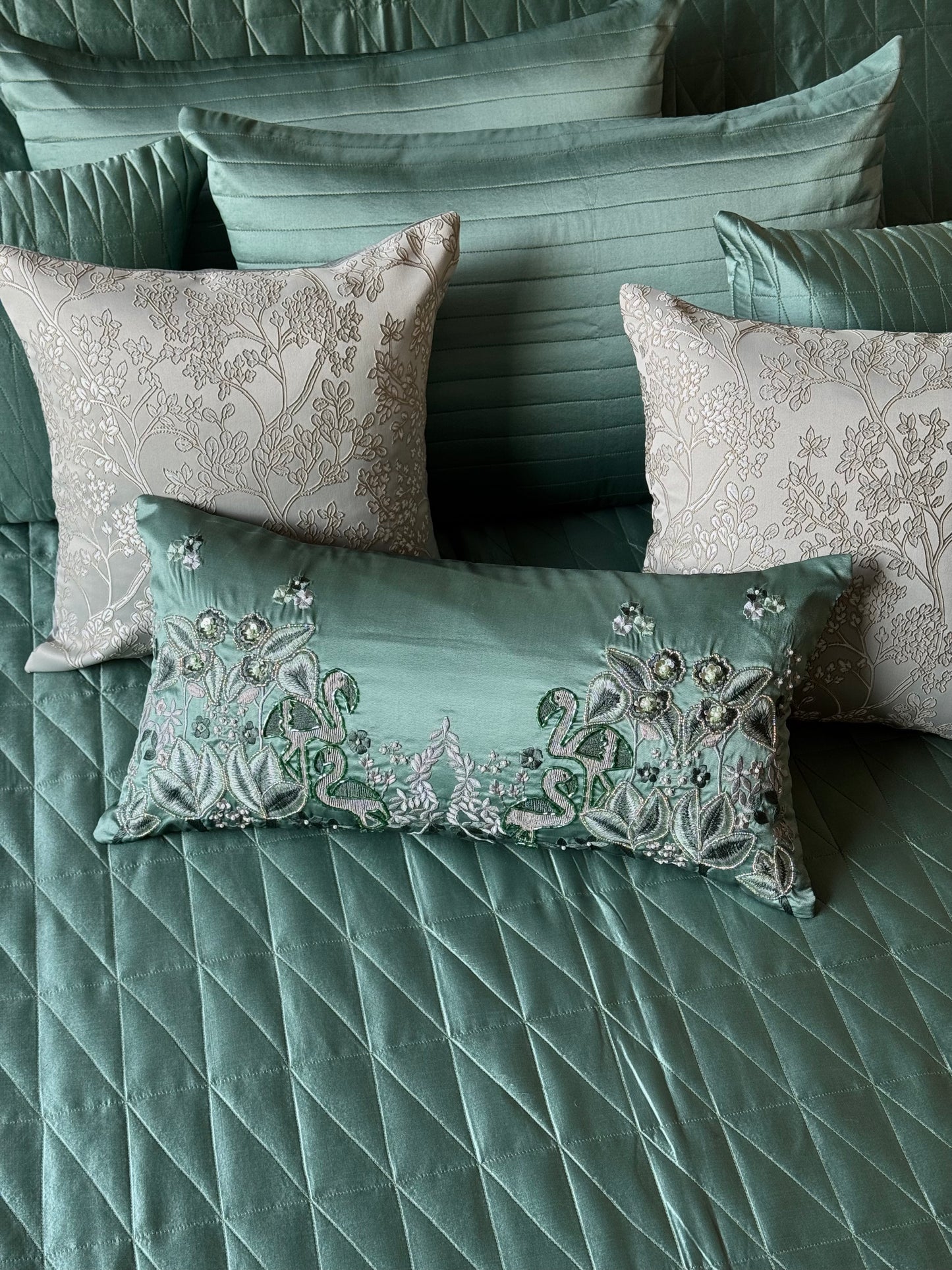 The Green Flamingo Bedding Set