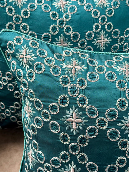 The Teal Chain Cushion Cover