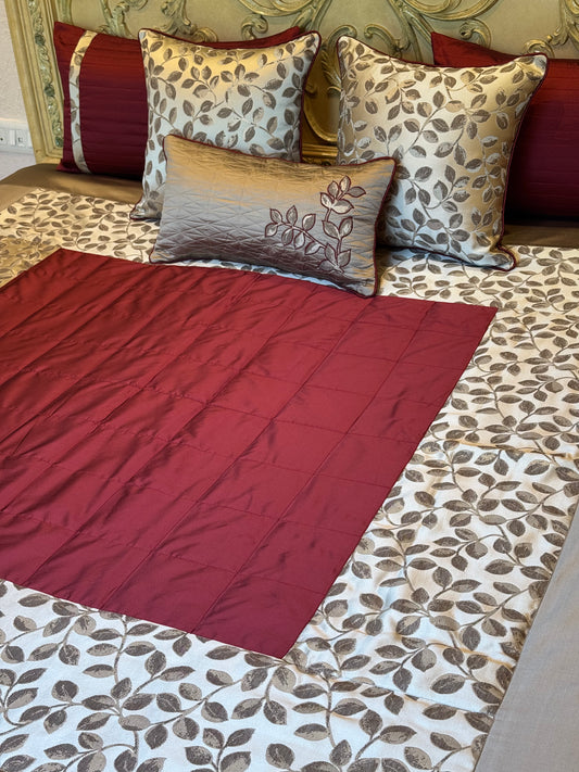 The Maroon Branches Bedding Set
