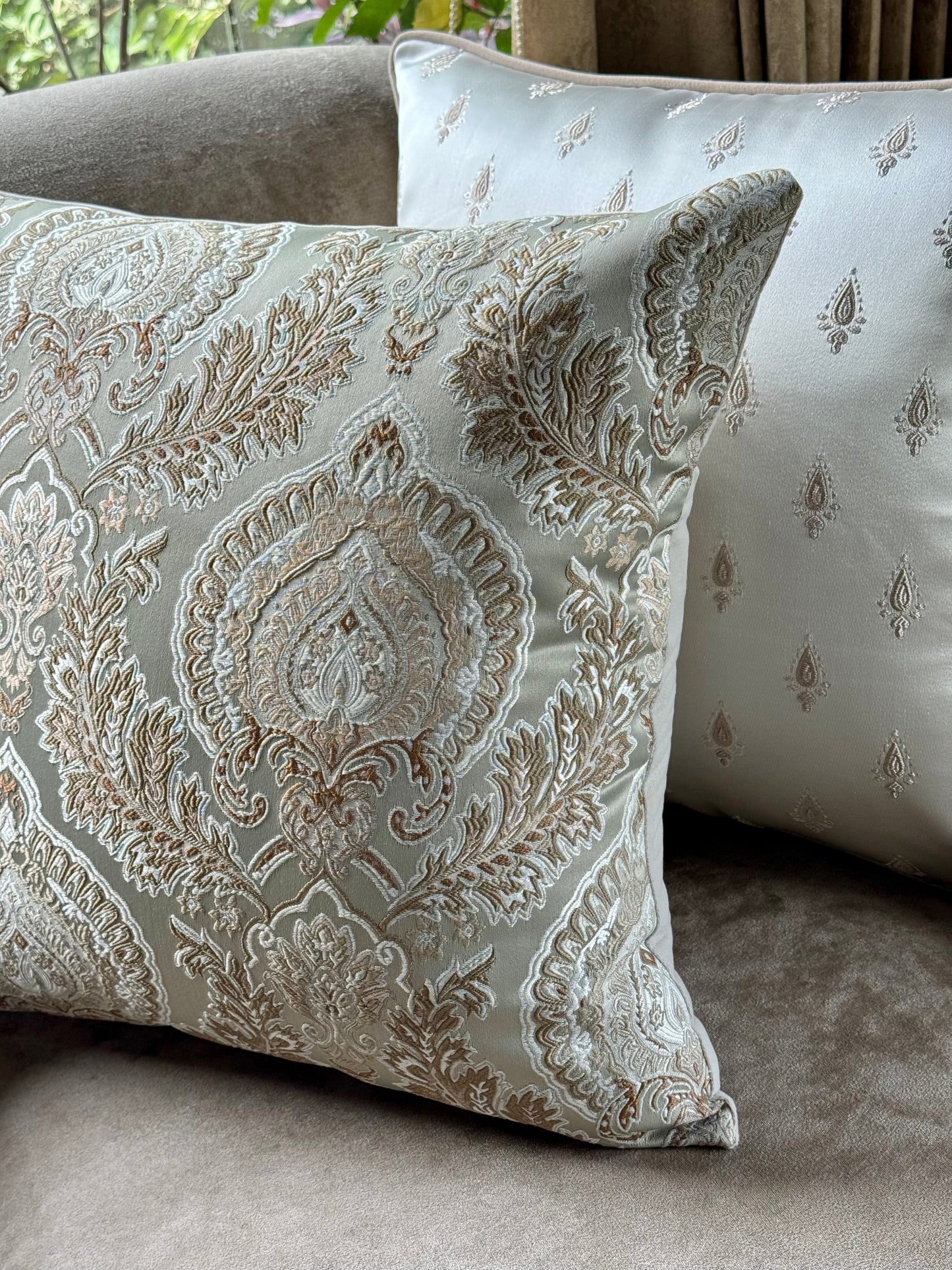 The Antique Garden Cushion Cover