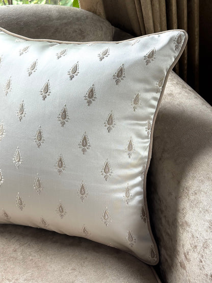 The Champagne Motif Cushion Cover