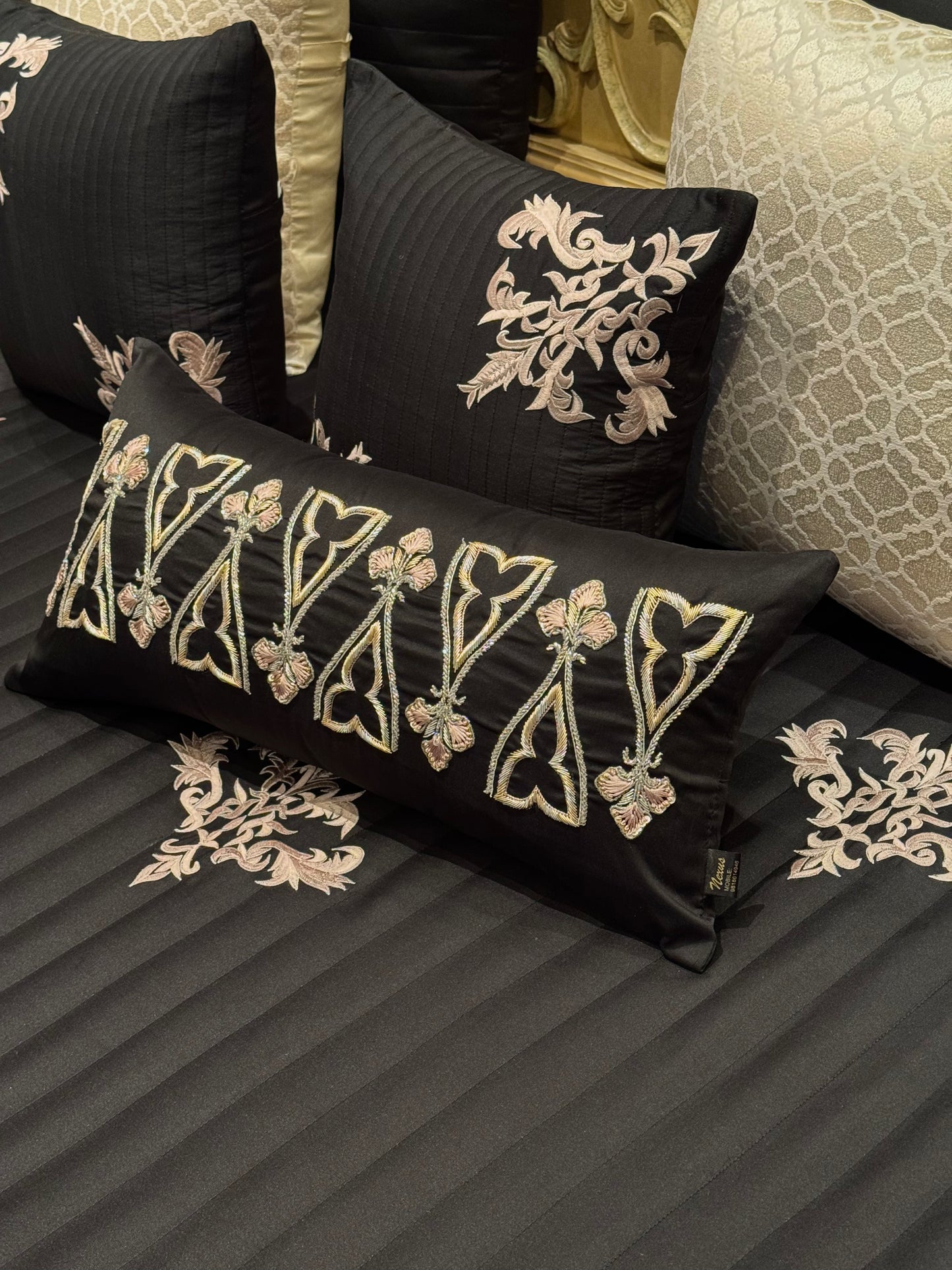 The Black Baroque Bedding Set