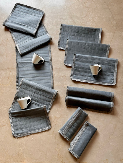 THE GREY PLEAT SET (8 SEATER)